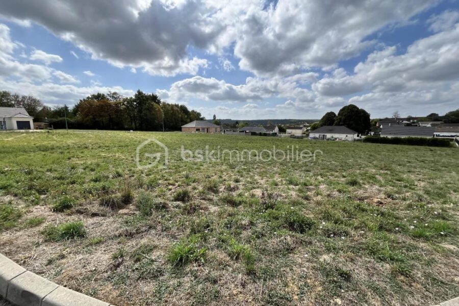 Terrain à vendre à Urzy — Vue dégagée — photo 3