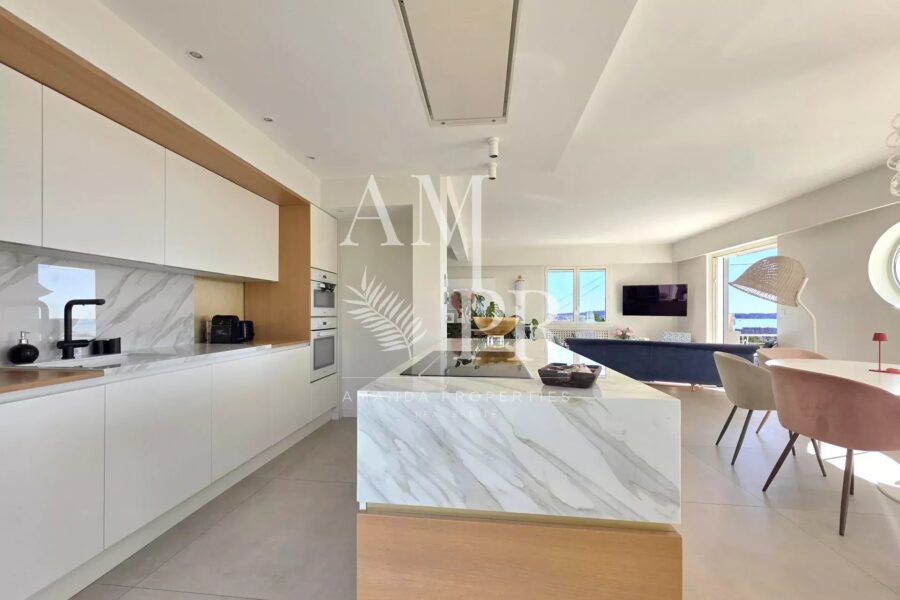 Maison à vendre à Vallauris — Vue mer — photo 14