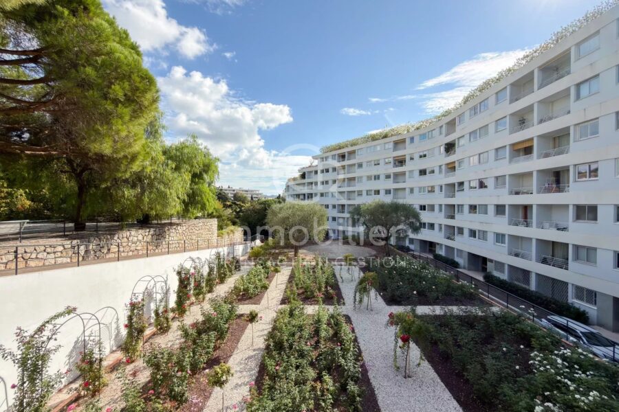Appartement à vendre à Cannes — Vue parc & jardin — photo 15