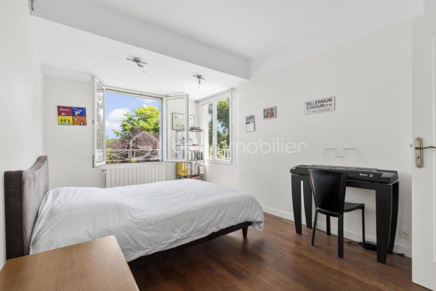 Maison à vendre à Marnes la coquette — Vue parc & jardin — photo 12