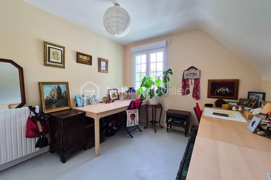 Maison à vendre à Huelgoat — Vue parc & jardin — photo 13