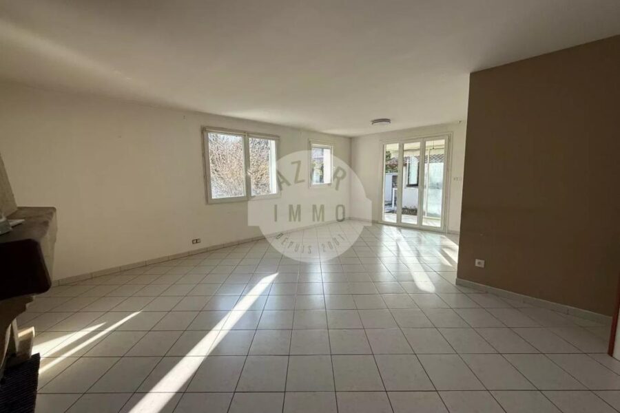Maison à vendre à Saint-Zacharie — Vue nature — photo 12