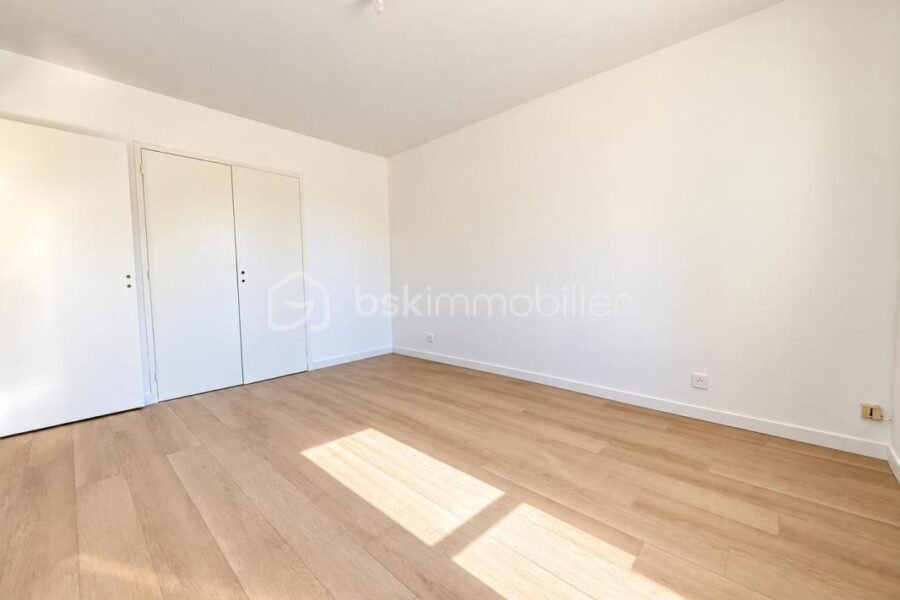 Maison à vendre à Sèvres-Anxaumont — Vue dégagée — photo 15