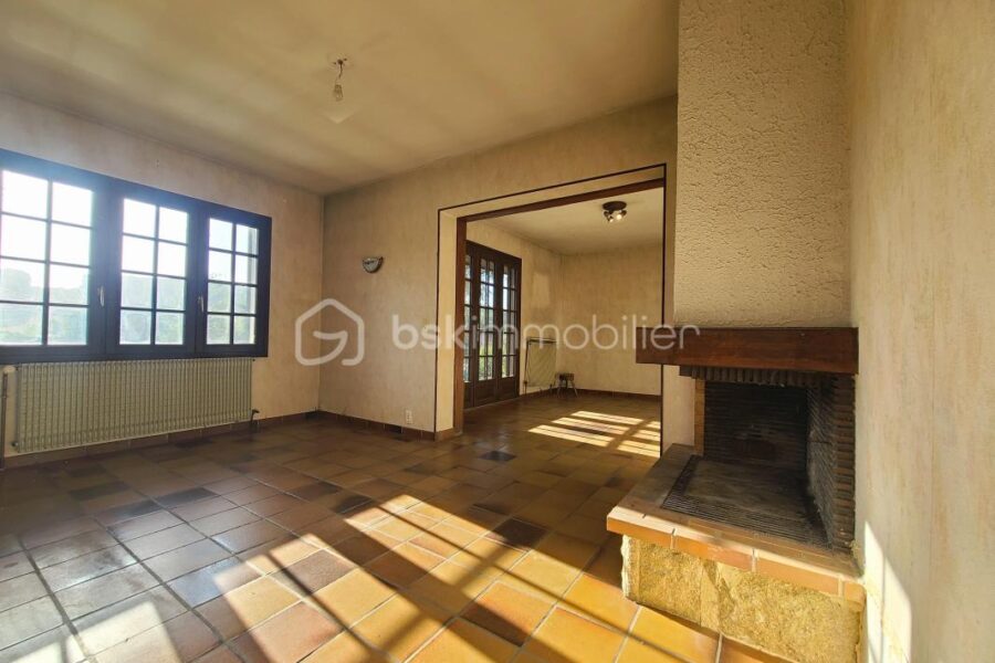 Maison à vendre à Souzy-la-Briche — Vue parc & jardin — photo 12