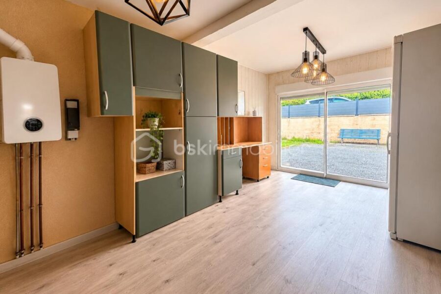 Maison à vendre à Tournay — Vue montagne — photo 12