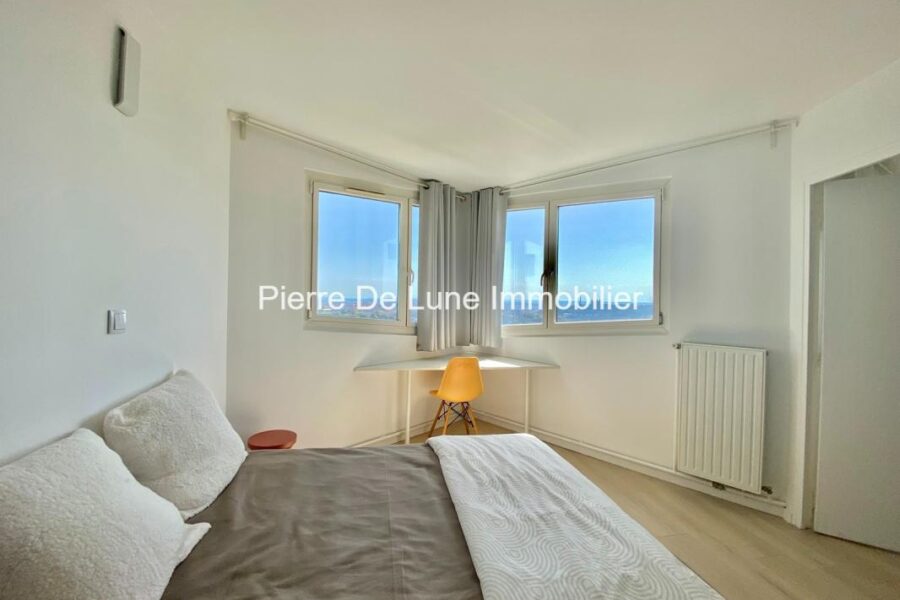 Appartement à vendre à Lyon 9e arrondissement — Vue sur la ville — photo 12