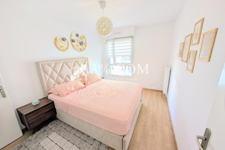 Appartement à vendre à Poissy — Vue sur la ville — photo 13