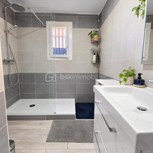 Appartement à vendre à Grenoble — Vue montagne — photo 12