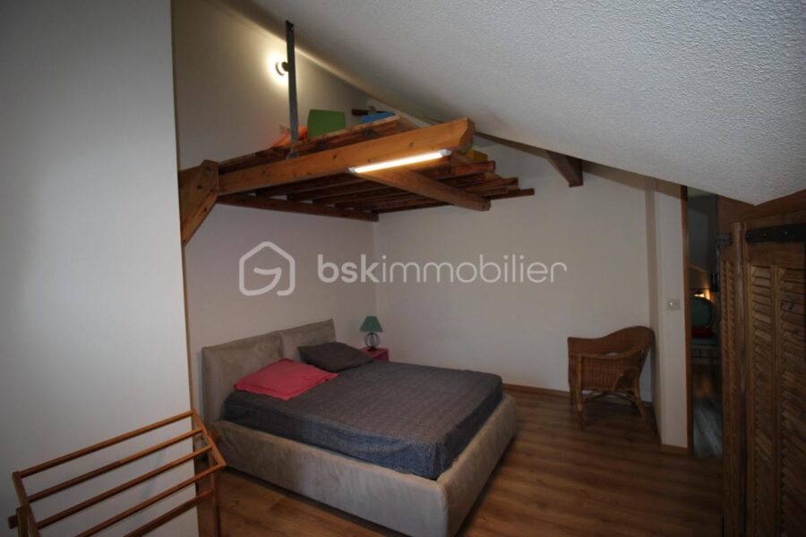 Maison à vendre à Poligny — Vue montagne — photo 12