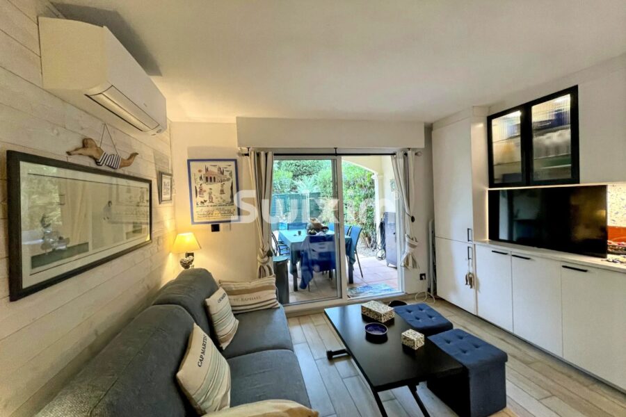 Appartement à vendre à La Croix-Valmer — Vue parc & jardin — photo 1