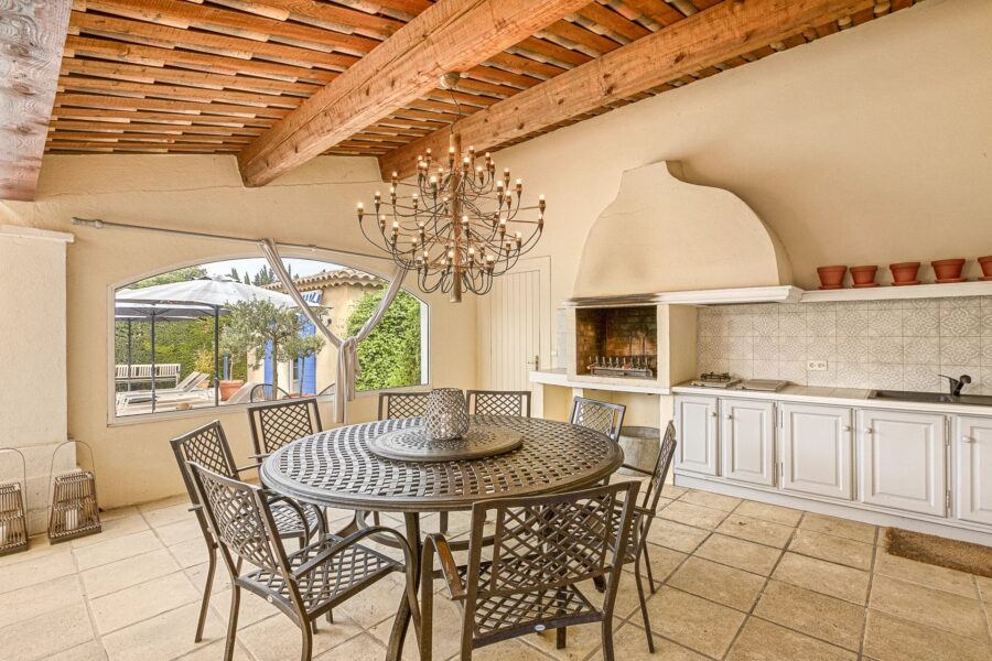 Maison à vendre à Draguignan — Vue parc & jardin — photo 13