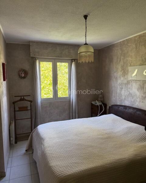Appartement à vendre à Salon-de-Provence — Vue sur la ville — photo 13