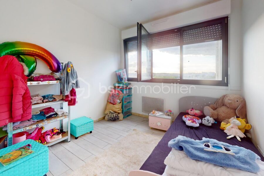Appartement à vendre à Montargis — Vue sur la ville — photo 14