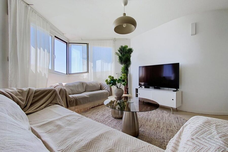 Appartement à louer à Lyon 9e arrondissement — Vue sur la ville — photo 13