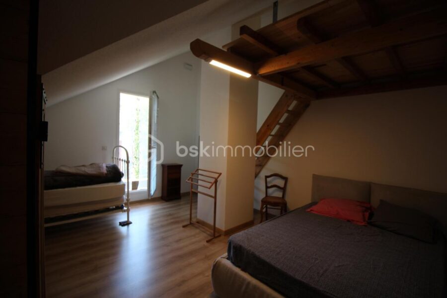 Maison à vendre à Poligny — Vue montagne — photo 13