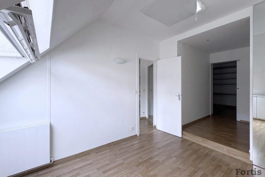 Appartement à vendre à Paris 8e arrondissement — Vue sur la ville — photo 26