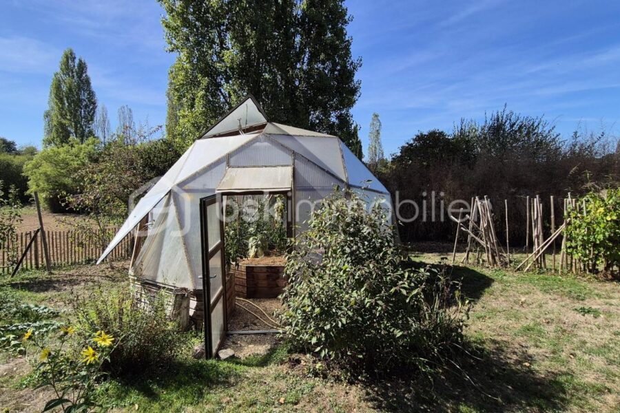 Maison à vendre à Saint-Jean-sur-Mayenne — Vue nature — photo 14