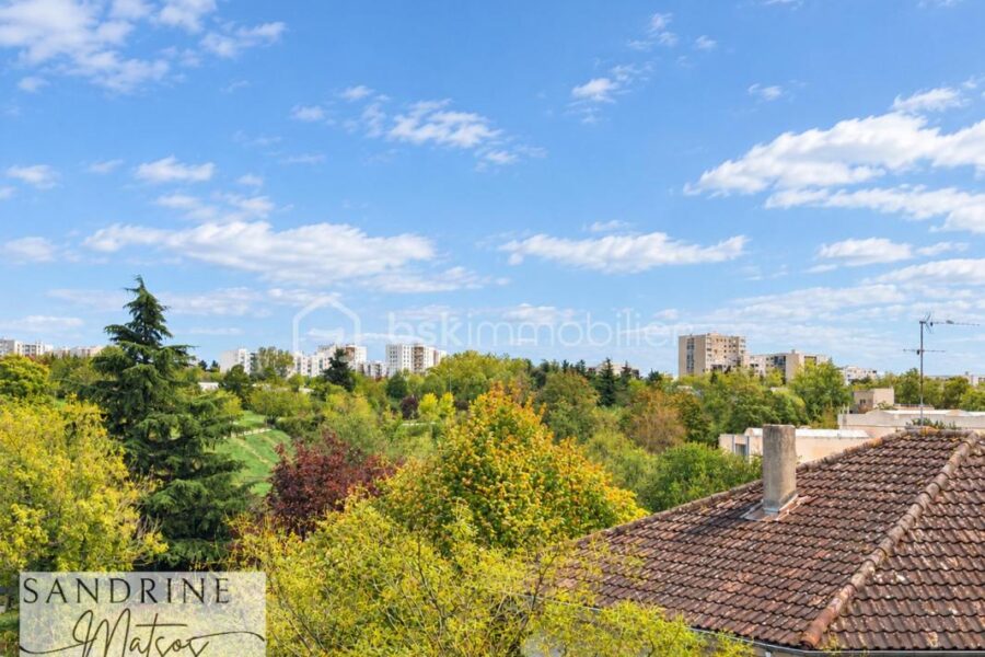 Appartement à vendre à Saint-Priest — Vue nature — photo 14