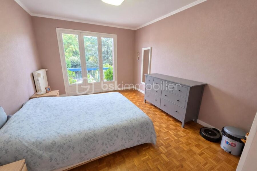 Appartement à vendre à Saint-Étienne — Vue nature — photo 14