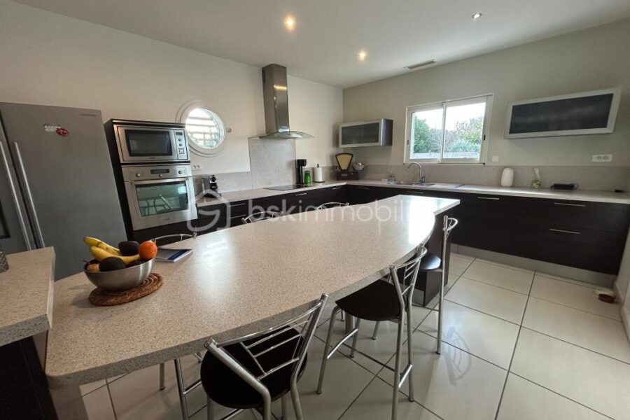Maison à vendre à Bédarieux — Vue dégagée — photo 14