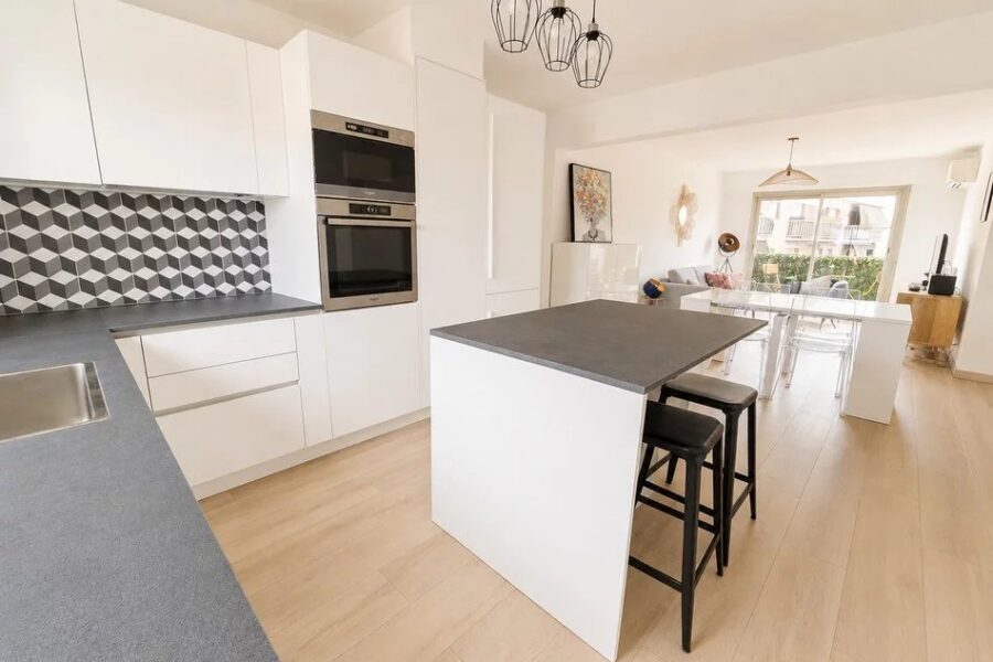 Appartement à vendre à Nice — Vue sur la ville — photo 6