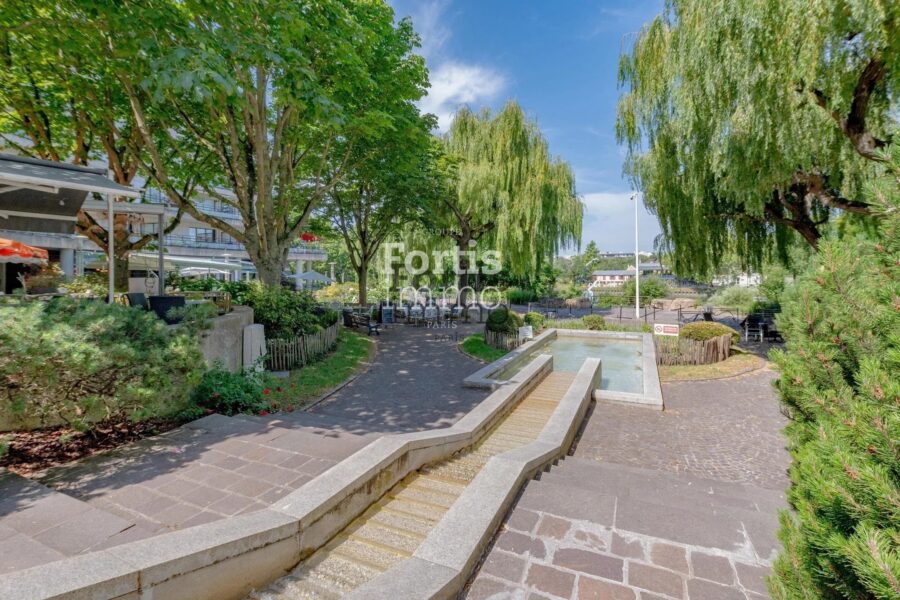 Appartement à vendre à Rueil-Malmaison — Vue parc & jardin — photo 17