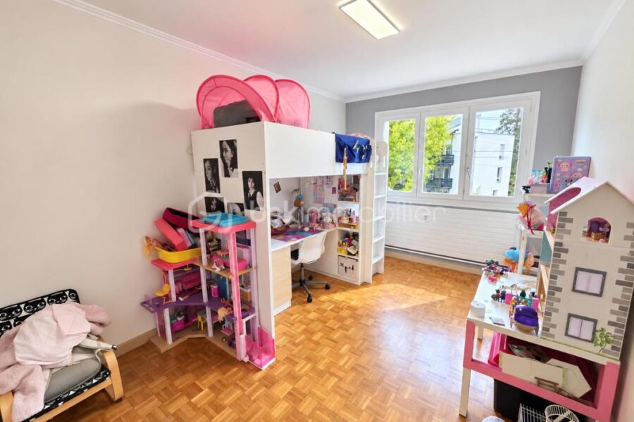 Appartement à vendre à Saint-Étienne — Vue nature — photo 15