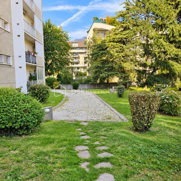 Appartement à vendre à Grenoble — Vue montagne — photo 15