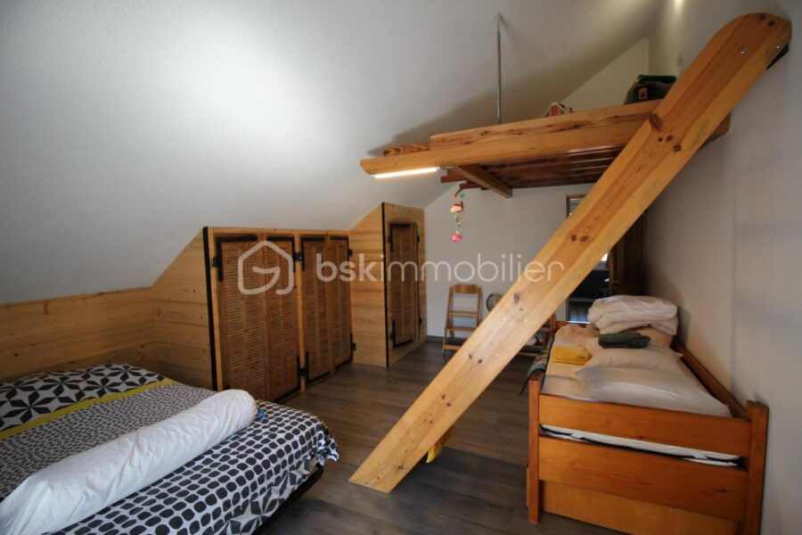 Maison à vendre à Poligny — Vue montagne — photo 15