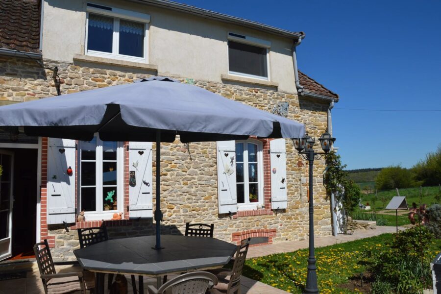 Maison à vendre à Montapas — Vue montagne — photo 2
