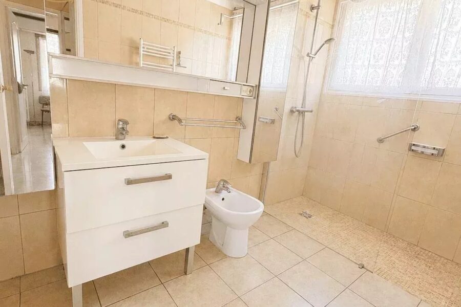 Maison à vendre à Hyères — Vue parc & jardin — photo 8