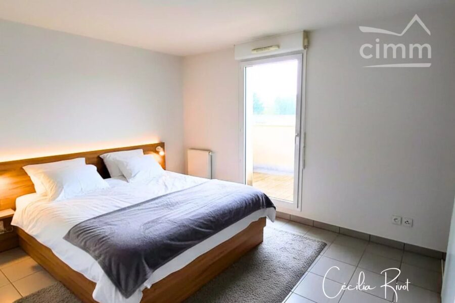 Appartement à vendre à Artigues-près-Bordeaux — Vue parc & jardin — photo 4
