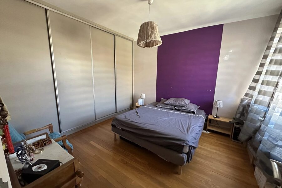 Appartement à vendre à Saint-Étienne — Vue sur la ville — photo 9