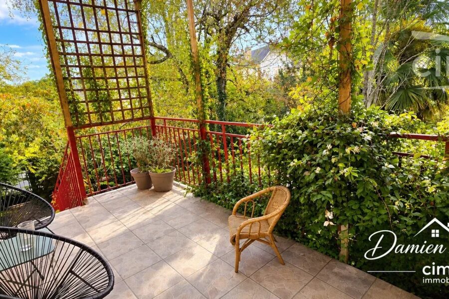 Maison à vendre à Terrasson-Lavilledieu — Vue parc & jardin — photo 17