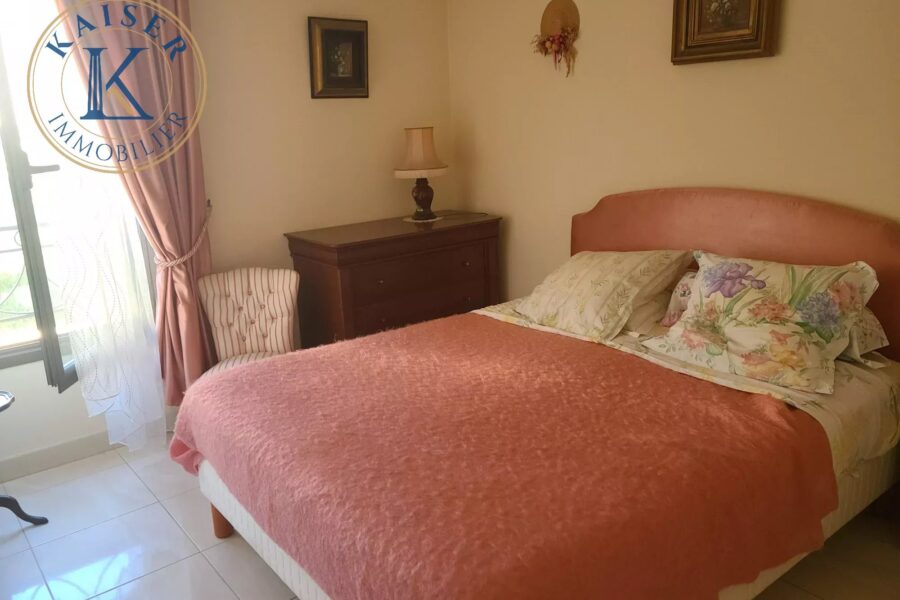 Appartement à vendre à Hyères — Vue parc & jardin — photo 8