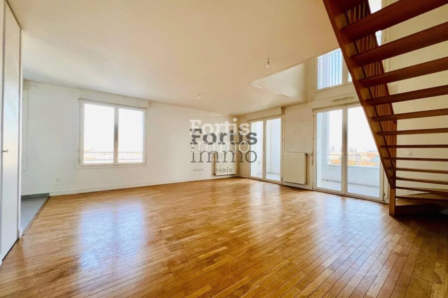 Appartement à vendre à Asnières-sur-Seine — Vue sur la ville — photo 3