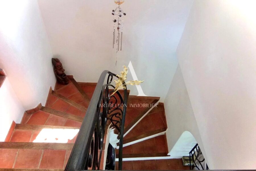 Maison à vendre à Sainte-Maxime — Vue mer — photo 16