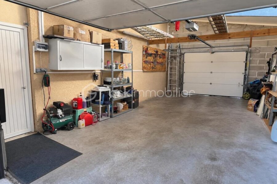 Maison à vendre à Étigny — Vue dégagée — photo 19