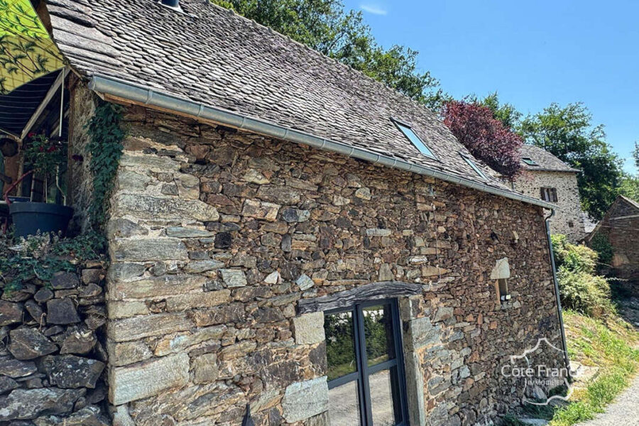 Maison à vendre à Saint-Parthem — Vue nature — photo 16