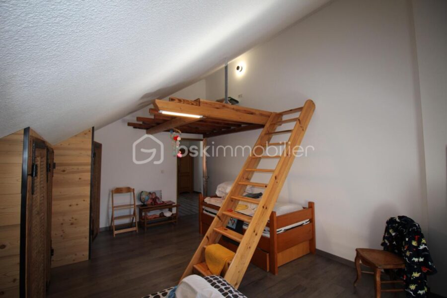 Maison à vendre à Poligny — Vue montagne — photo 16