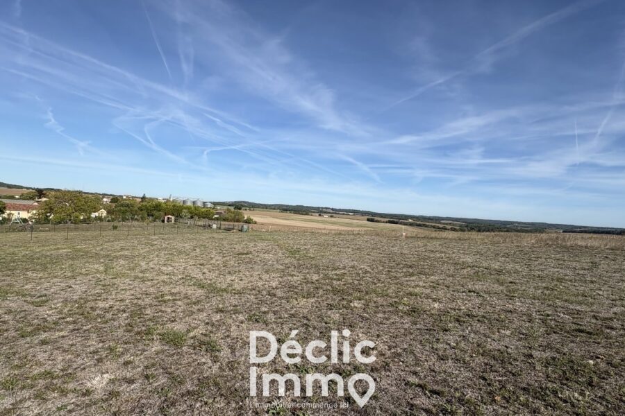Terrain à vendre à Villebois-Lavalette — Vue nature — photo 1