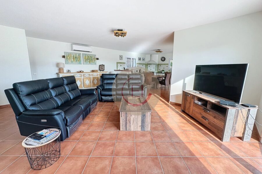 Maison à vendre à Les Adrets-de-l&rsquo;Estérel — Vue montagne — photo 12