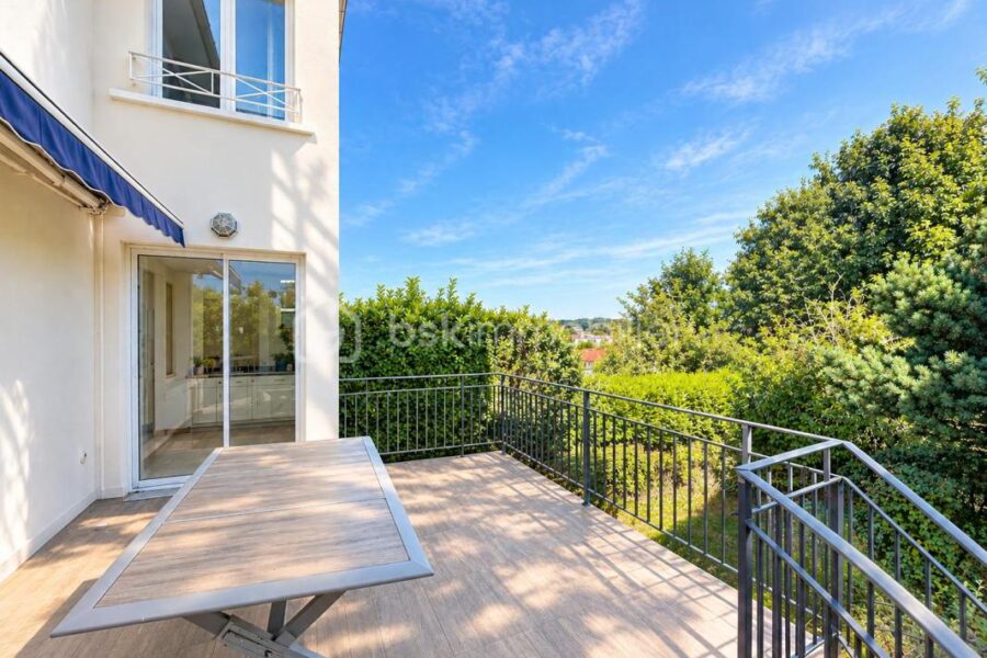 Maison à vendre à Marnes la coquette — Vue parc & jardin — photo 17