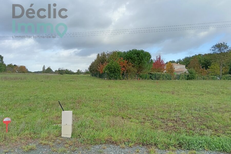 Terrain à vendre à Taillebourg — photo 1