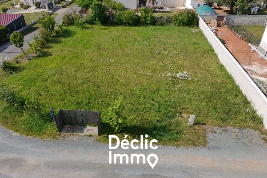 Terrain à vendre à Juicq — photo 1