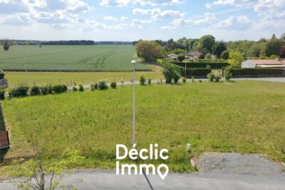 Terrain à vendre à Juicq