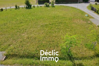 Terrain à vendre à Juicq