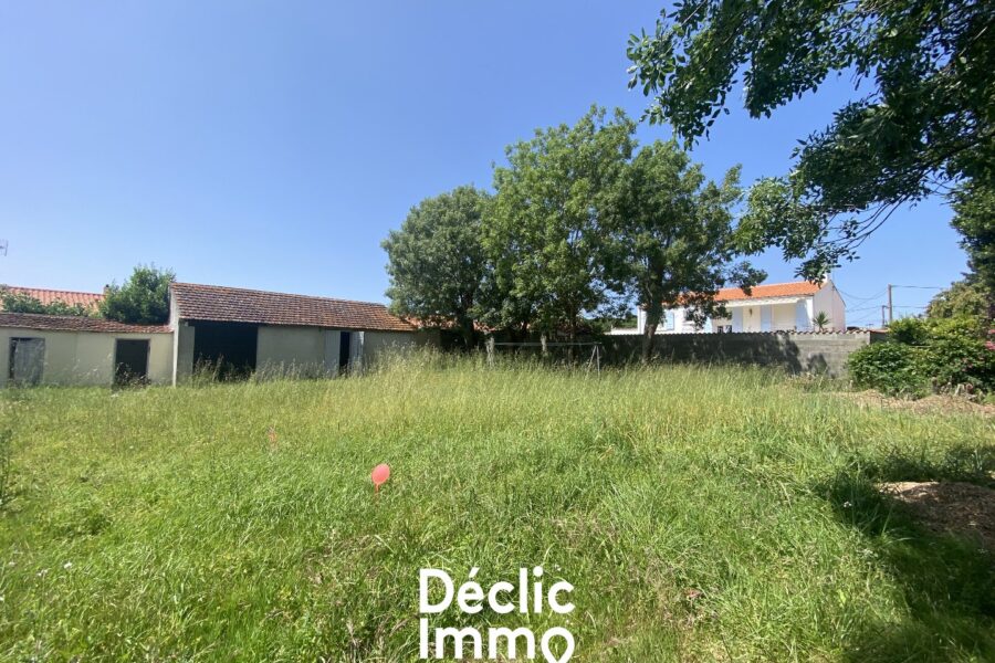 Terrain à vendre à Aytré — photo 1