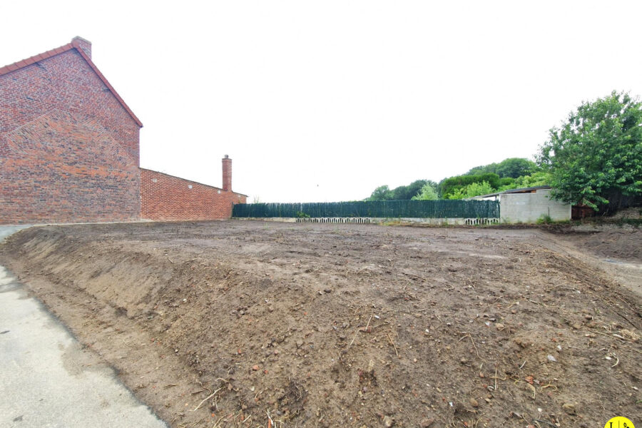 Terrain à vendre à Lécluse — Vue dégagée — photo 1