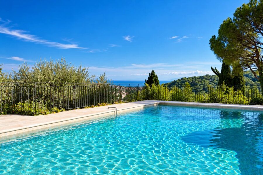 Maison à vendre à La Colle-sur-Loup — Vue mer — photo 10